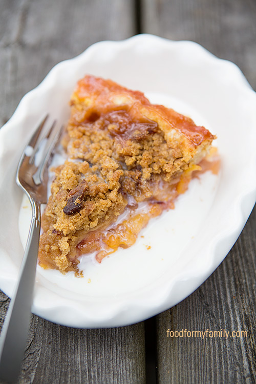 Peach Bourbon Pie with Bacon Brown Sugar Crumble #Recipe | FoodforMyFamily.com