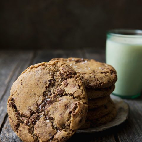Bakery-Style Chocolate Chip Cookie Recipe | FoodforMyFamily.com